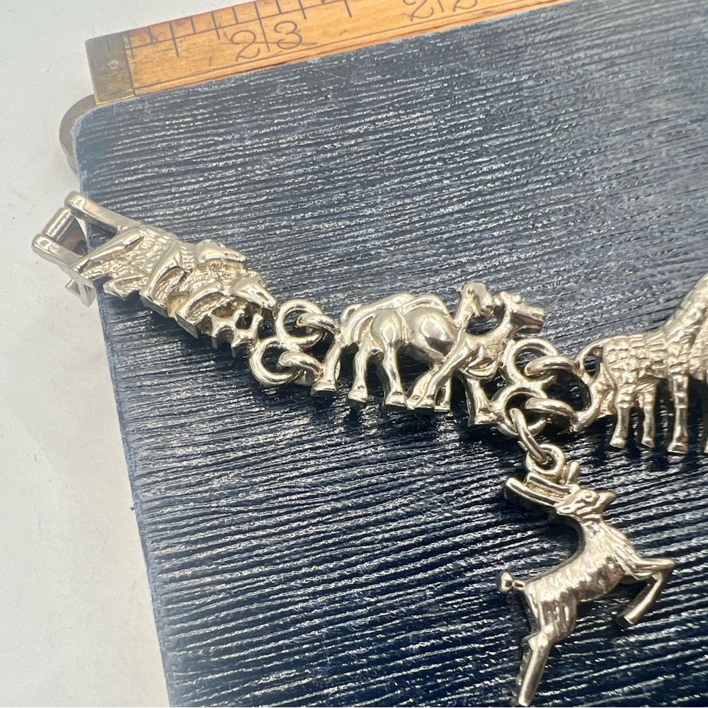 Noah’s ark charm bracelet silver tone 7” - Picture 2 of 6